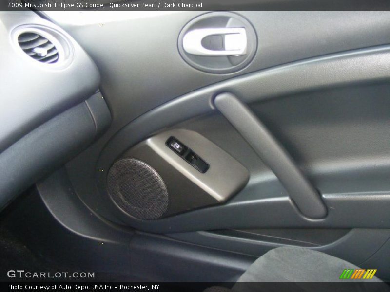 Quicksilver Pearl / Dark Charcoal 2009 Mitsubishi Eclipse GS Coupe