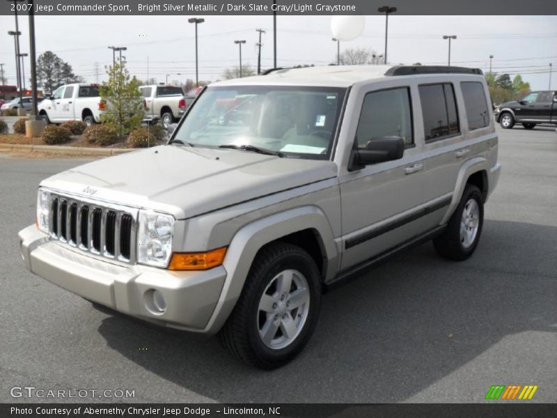 Bright Silver Metallic / Dark Slate Gray/Light Graystone 2007 Jeep Commander Sport