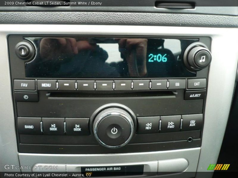 Summit White / Ebony 2009 Chevrolet Cobalt LT Sedan