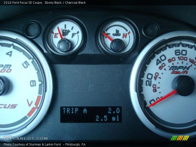 Ebony Black / Charcoal Black 2010 Ford Focus SE Coupe