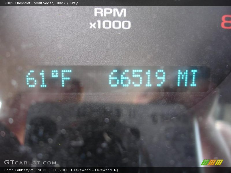 Black / Gray 2005 Chevrolet Cobalt Sedan