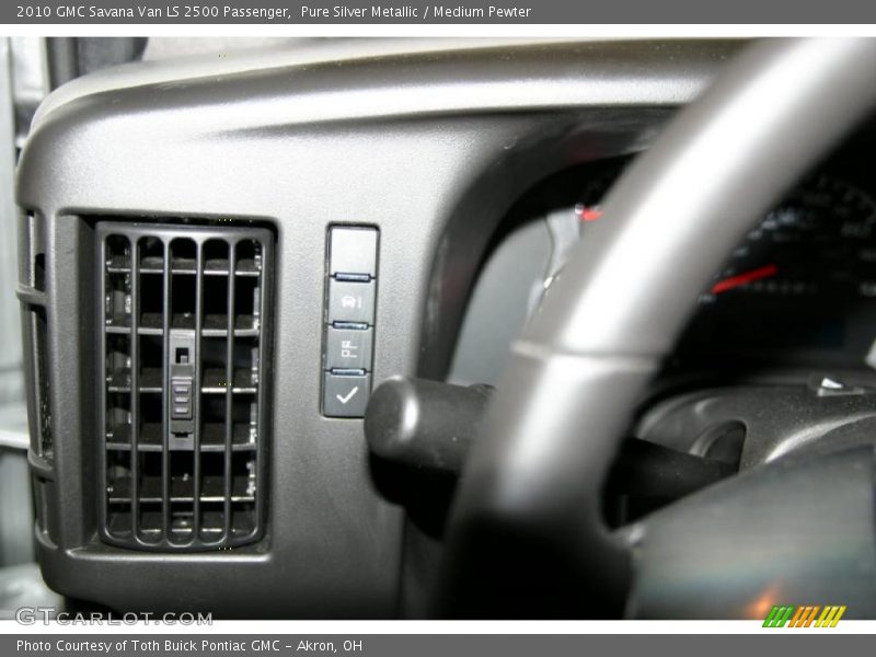 Pure Silver Metallic / Medium Pewter 2010 GMC Savana Van LS 2500 Passenger