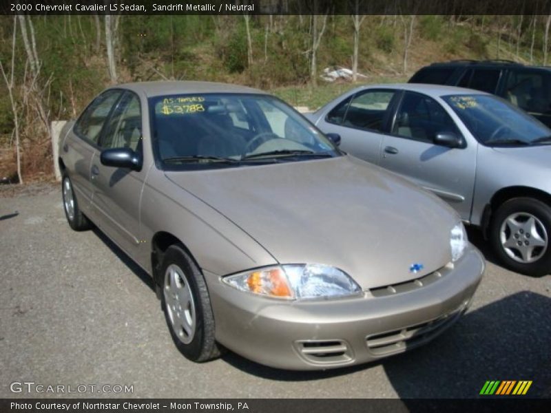 Sandrift Metallic / Neutral 2000 Chevrolet Cavalier LS Sedan