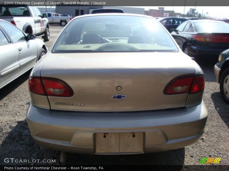 Sandrift Metallic / Neutral 2000 Chevrolet Cavalier LS Sedan