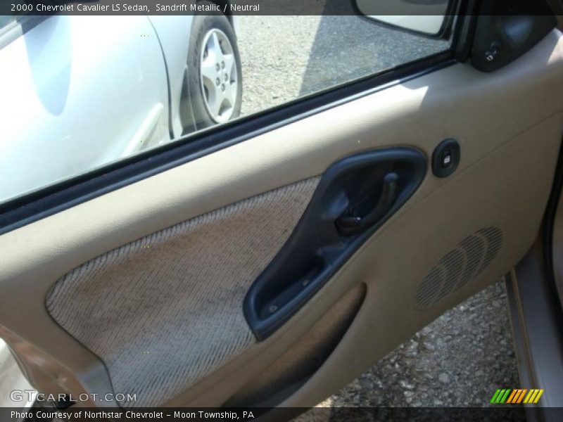 Sandrift Metallic / Neutral 2000 Chevrolet Cavalier LS Sedan