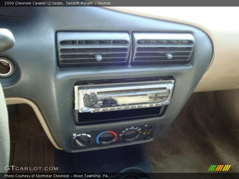 Sandrift Metallic / Neutral 2000 Chevrolet Cavalier LS Sedan