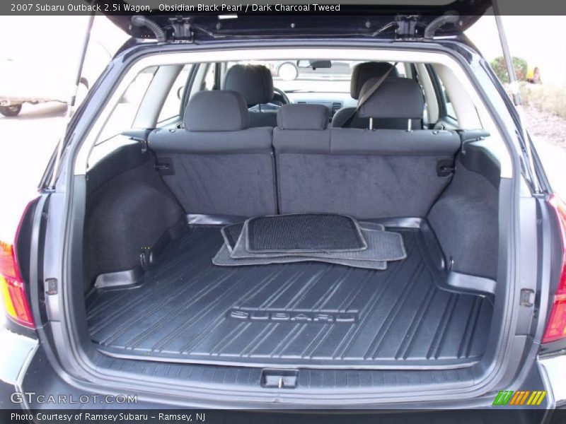 Obsidian Black Pearl / Dark Charcoal Tweed 2007 Subaru Outback 2.5i Wagon