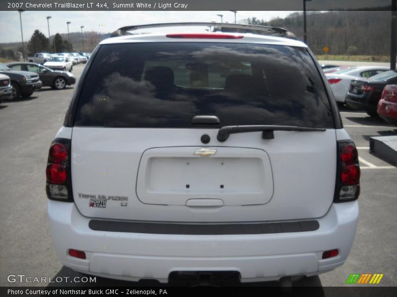 Summit White / Light Gray 2007 Chevrolet TrailBlazer LT 4x4