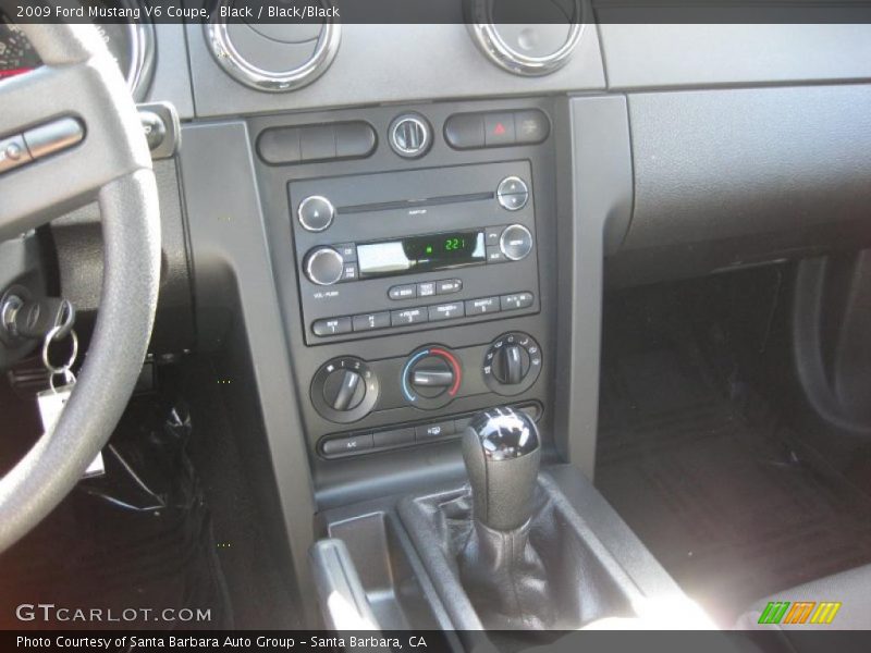 Black / Black/Black 2009 Ford Mustang V6 Coupe
