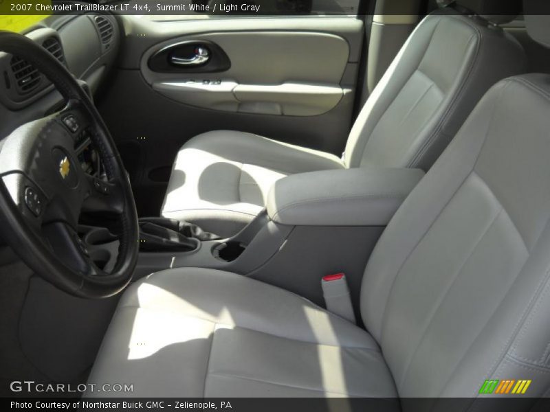 Summit White / Light Gray 2007 Chevrolet TrailBlazer LT 4x4