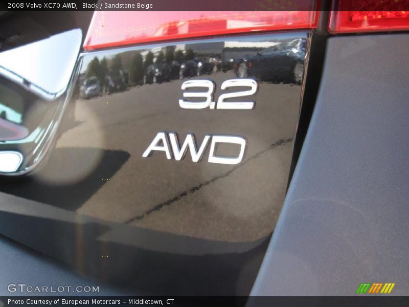 Black / Sandstone Beige 2008 Volvo XC70 AWD