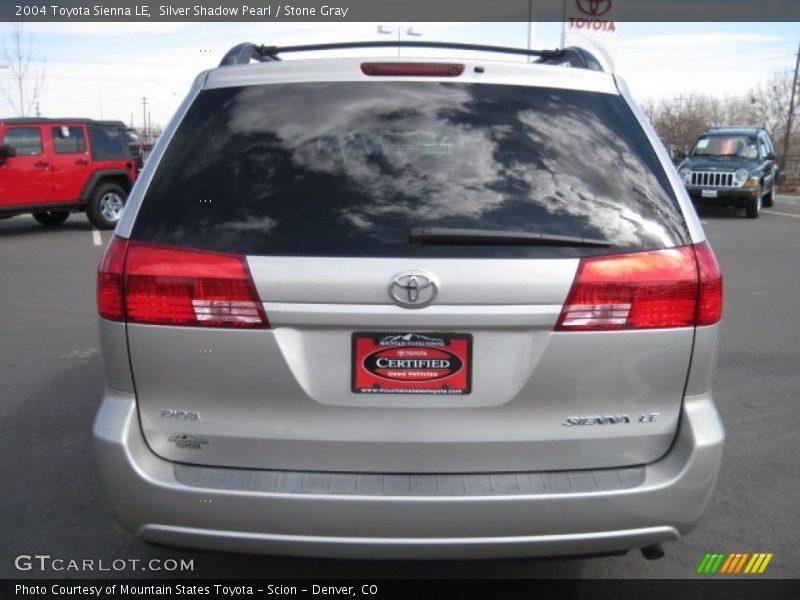 Silver Shadow Pearl / Stone Gray 2004 Toyota Sienna LE