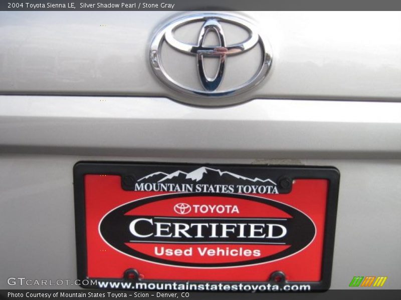 Silver Shadow Pearl / Stone Gray 2004 Toyota Sienna LE