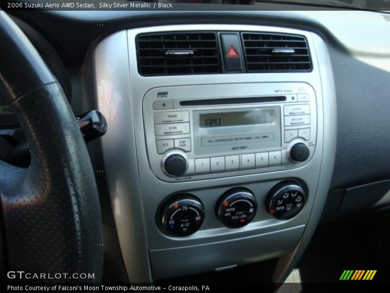 Silky Silver Metallic / Black 2006 Suzuki Aerio AWD Sedan