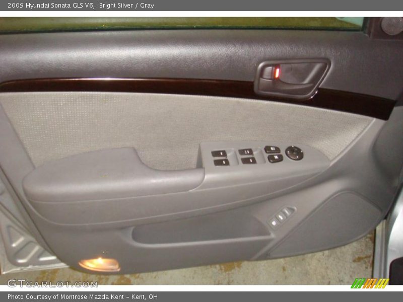 Bright Silver / Gray 2009 Hyundai Sonata GLS V6