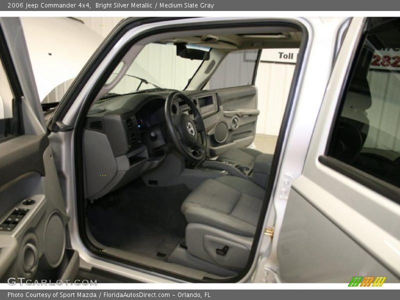 Bright Silver Metallic / Medium Slate Gray 2006 Jeep Commander 4x4