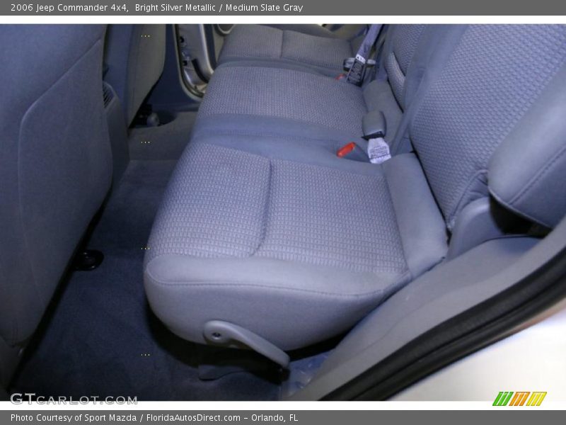 Bright Silver Metallic / Medium Slate Gray 2006 Jeep Commander 4x4