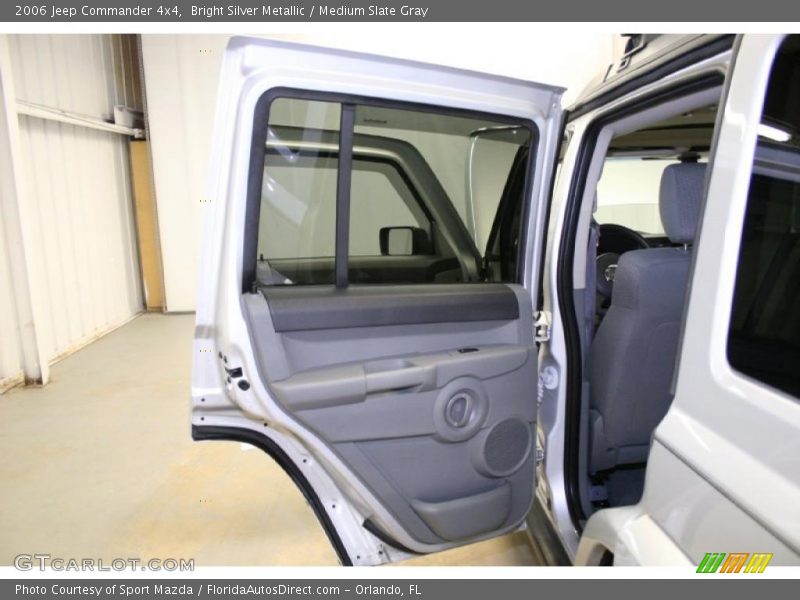 Bright Silver Metallic / Medium Slate Gray 2006 Jeep Commander 4x4