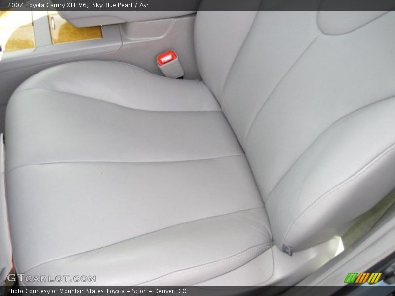Sky Blue Pearl / Ash 2007 Toyota Camry XLE V6