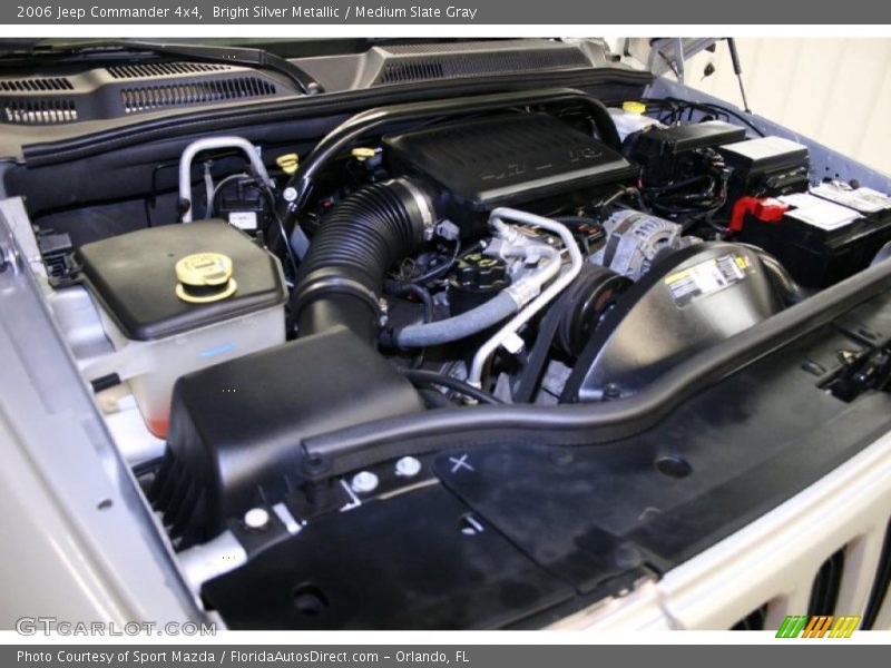 Bright Silver Metallic / Medium Slate Gray 2006 Jeep Commander 4x4