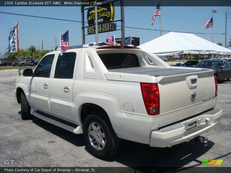 White Diamond / Shale 2005 Cadillac Escalade EXT AWD