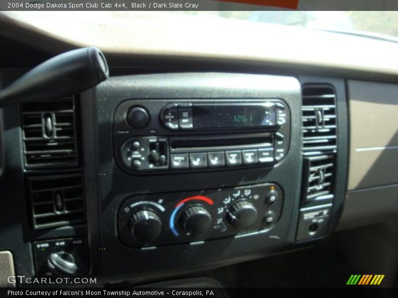 Black / Dark Slate Gray 2004 Dodge Dakota Sport Club Cab 4x4