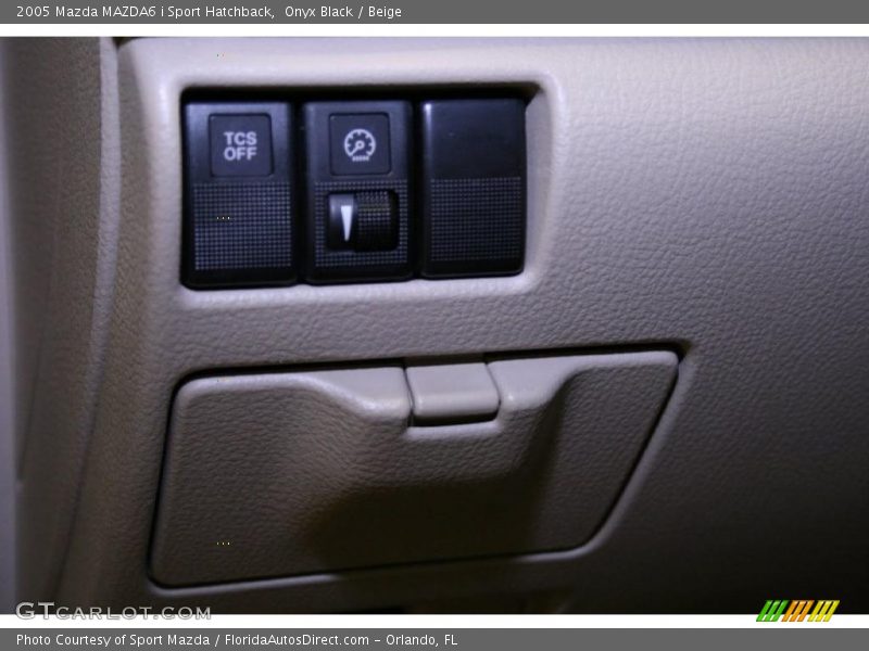 Onyx Black / Beige 2005 Mazda MAZDA6 i Sport Hatchback