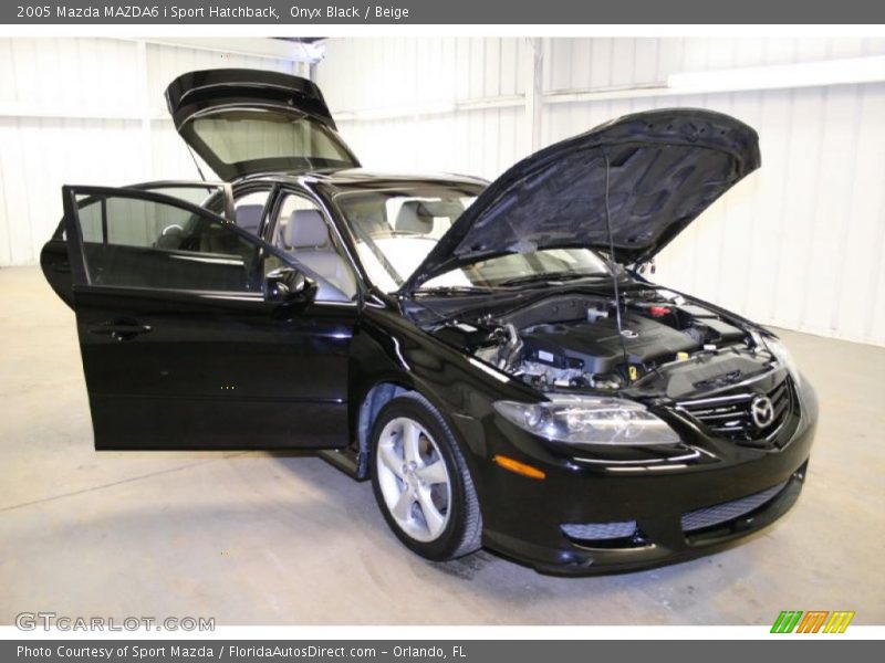 Onyx Black / Beige 2005 Mazda MAZDA6 i Sport Hatchback