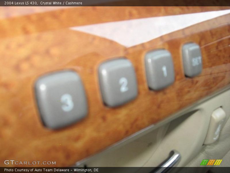 Crystal White / Cashmere 2004 Lexus LS 430