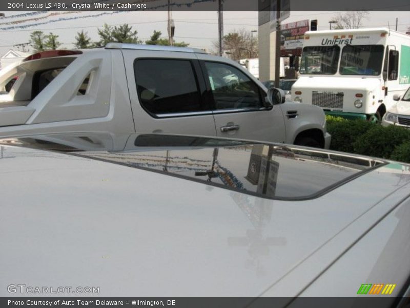 Crystal White / Cashmere 2004 Lexus LS 430