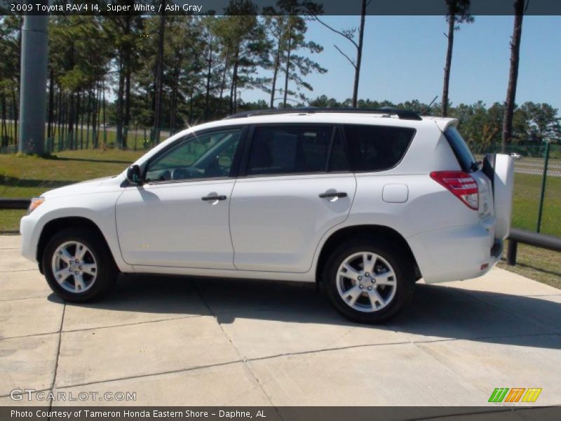 Super White / Ash Gray 2009 Toyota RAV4 I4