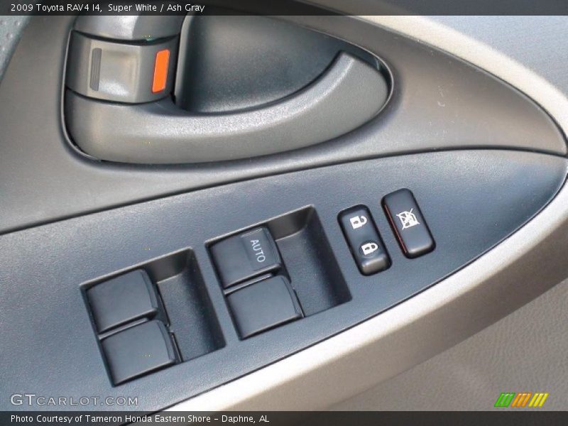 Super White / Ash Gray 2009 Toyota RAV4 I4