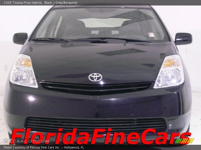 Black / Gray/Burgundy 2005 Toyota Prius Hybrid