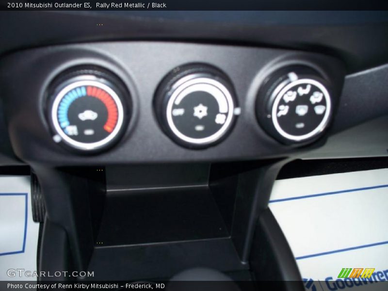 Rally Red Metallic / Black 2010 Mitsubishi Outlander ES