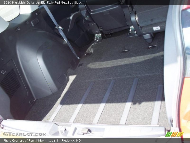 Rally Red Metallic / Black 2010 Mitsubishi Outlander ES