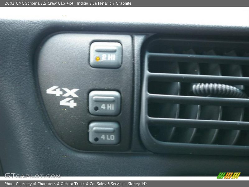 Indigo Blue Metallic / Graphite 2002 GMC Sonoma SLS Crew Cab 4x4