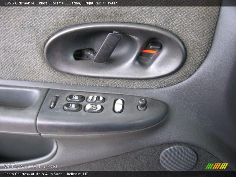 Bright Red / Pewter 1996 Oldsmobile Cutlass Supreme SL Sedan