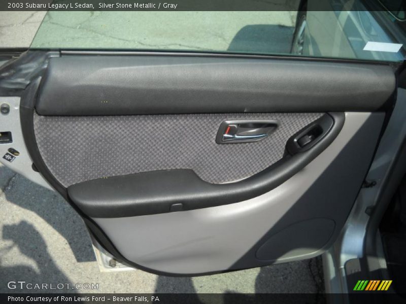 Silver Stone Metallic / Gray 2003 Subaru Legacy L Sedan
