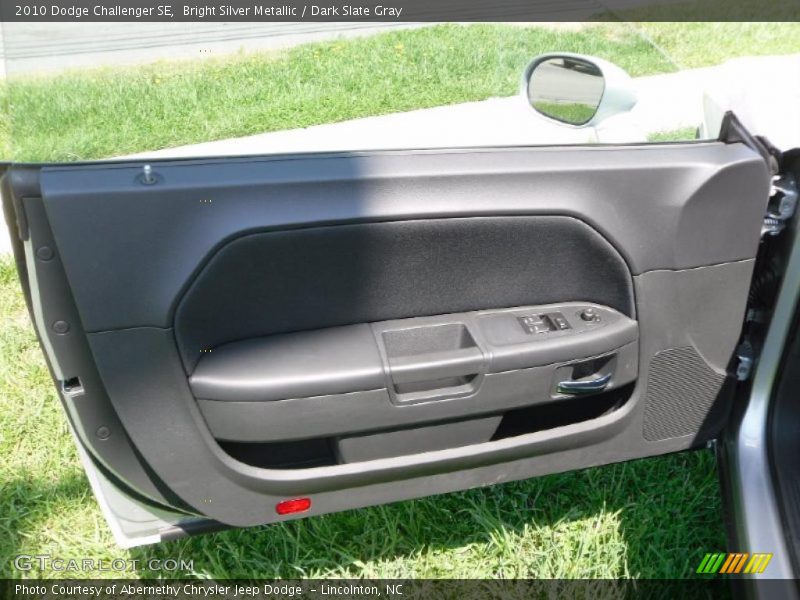 Bright Silver Metallic / Dark Slate Gray 2010 Dodge Challenger SE