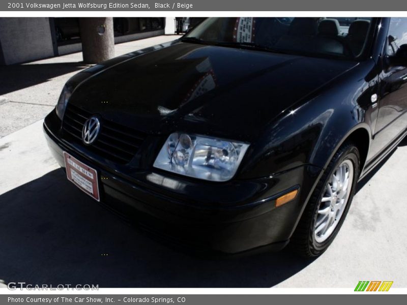 Black / Beige 2001 Volkswagen Jetta Wolfsburg Edition Sedan