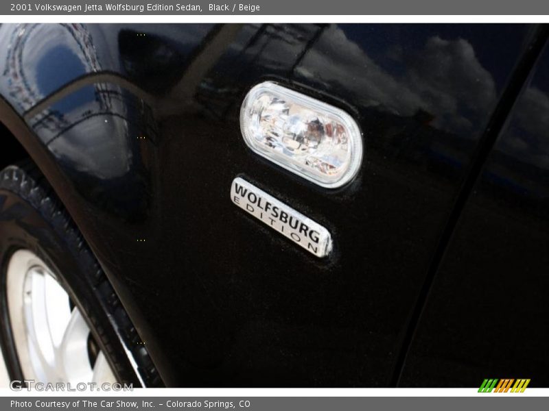 Black / Beige 2001 Volkswagen Jetta Wolfsburg Edition Sedan