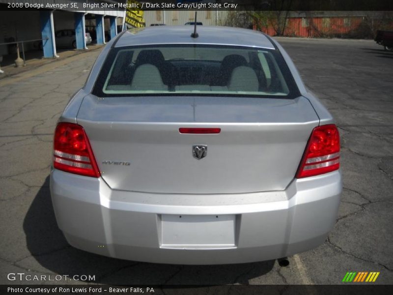 Bright Silver Metallic / Dark Slate Gray/Light Slate Gray 2008 Dodge Avenger SE