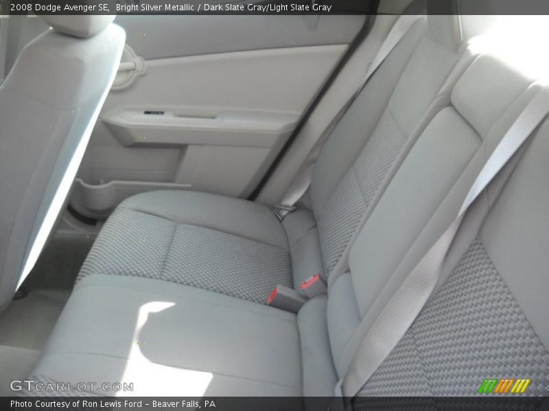 Bright Silver Metallic / Dark Slate Gray/Light Slate Gray 2008 Dodge Avenger SE