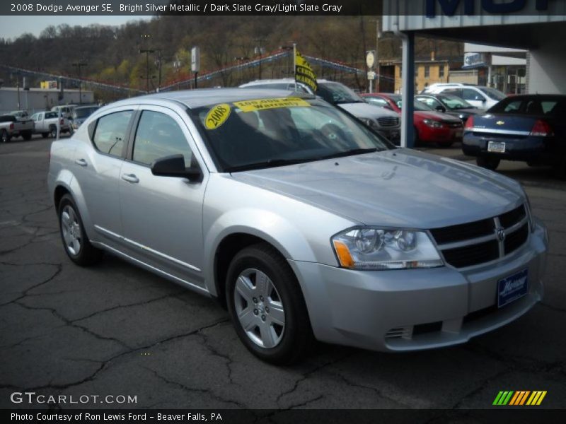 Bright Silver Metallic / Dark Slate Gray/Light Slate Gray 2008 Dodge Avenger SE