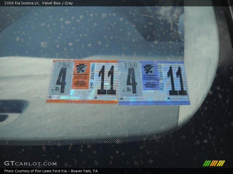 Velvet Blue / Gray 2009 Kia Sedona LX