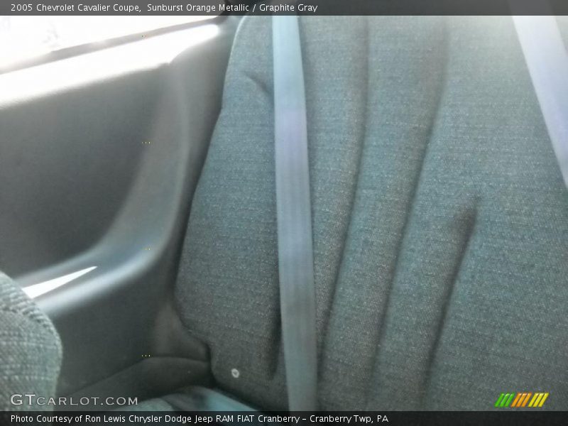 Sunburst Orange Metallic / Graphite Gray 2005 Chevrolet Cavalier Coupe