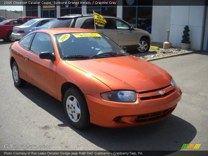 Sunburst Orange Metallic / Graphite Gray 2005 Chevrolet Cavalier Coupe