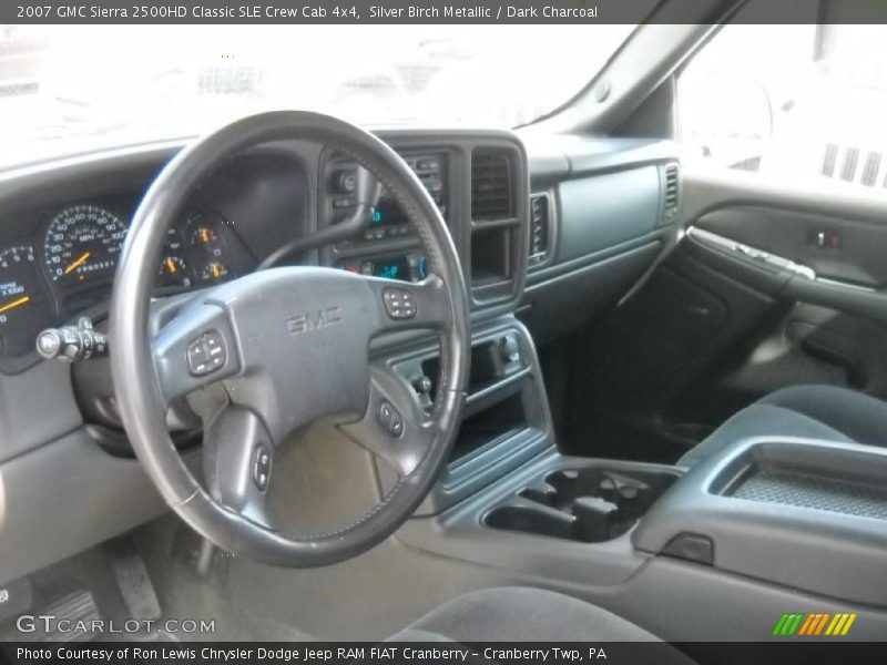 Silver Birch Metallic / Dark Charcoal 2007 GMC Sierra 2500HD Classic SLE Crew Cab 4x4