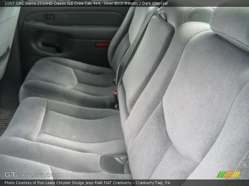 Silver Birch Metallic / Dark Charcoal 2007 GMC Sierra 2500HD Classic SLE Crew Cab 4x4