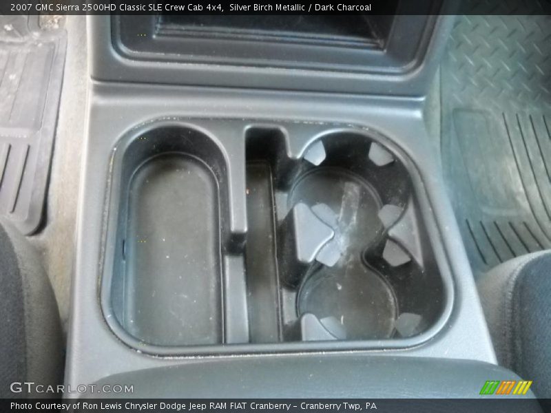 Silver Birch Metallic / Dark Charcoal 2007 GMC Sierra 2500HD Classic SLE Crew Cab 4x4